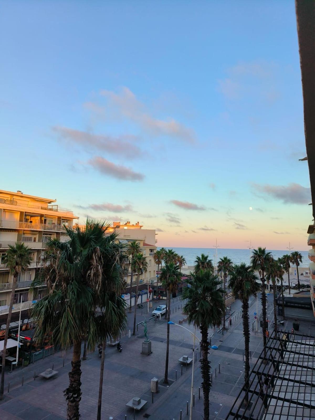 Appartement T2 Vue Sur Mer, Place Mediterranee Canet-en-Roussillon Exteriér fotografie